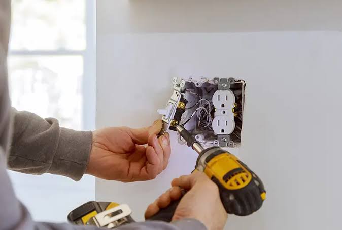 Trusted Portable AC Unit Circuit Installation Woodland WA by Roger Burton Electric