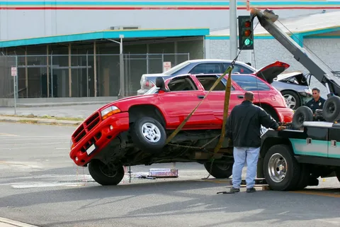 Dead Car Removal in Harper Woods, MI | Fast Service