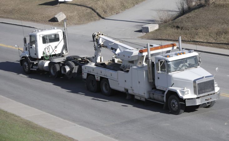 Medium-Duty Delivery Truck Towing in Grosse Pointe, MI